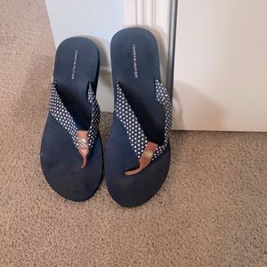 Tommy Hilfiger Navy & White Polka Dot flip flops
